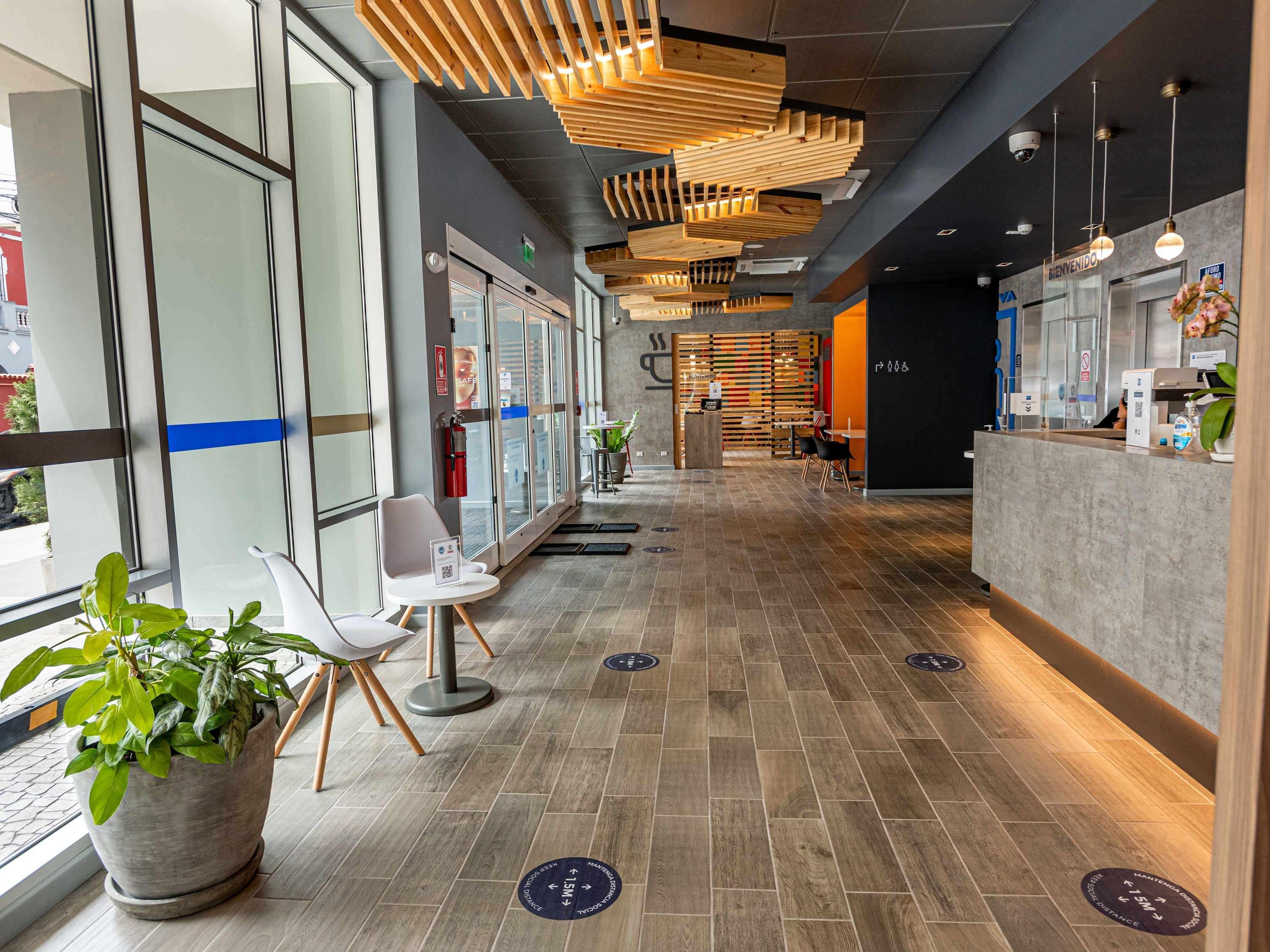 Ibis Budget Lima Miraflores Buitenkant foto